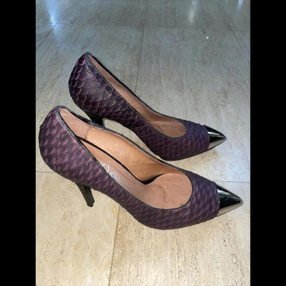 Jeffrey Campbell Ibiza Last Snakeskin Texture Heels Size 9 Purple Burgundy - Picture 3 of 7